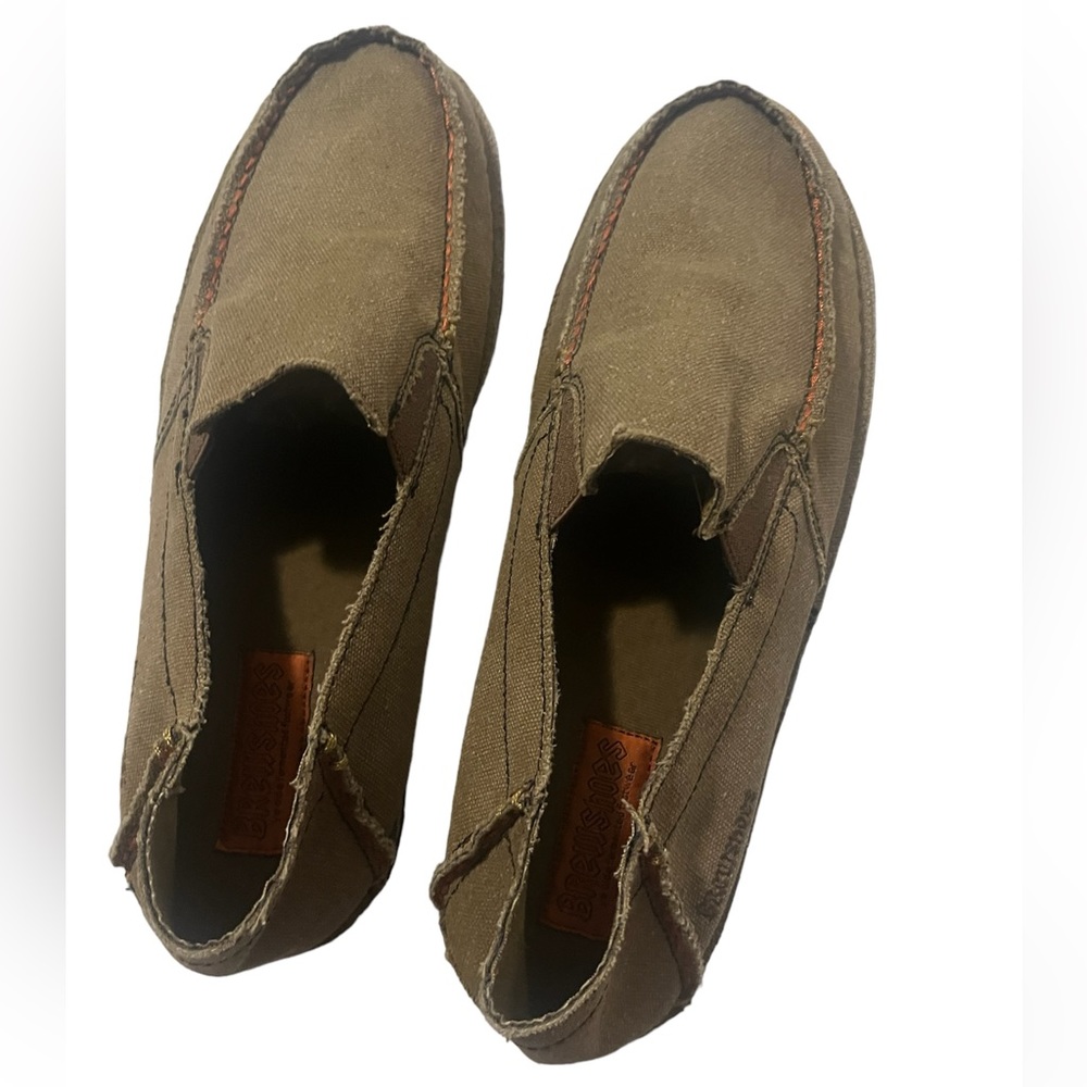 Men’s Slippers - Picture 6 of 9